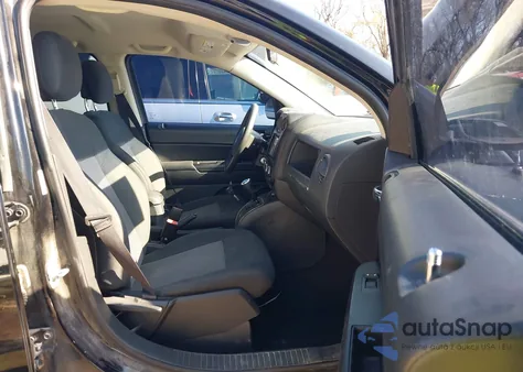 2012 Jeep Compass Sport z USA, uszkodzony, nr VIN 1C4NJDBB3CD676092